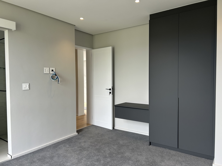 4 Bedroom Property for Sale in Pearl Valley at Val de Vie Western Cape